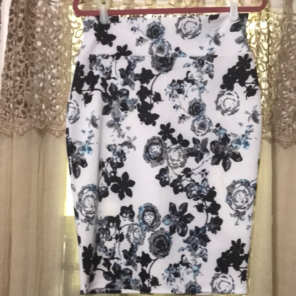 Ultra Flirt Pencil Skirt